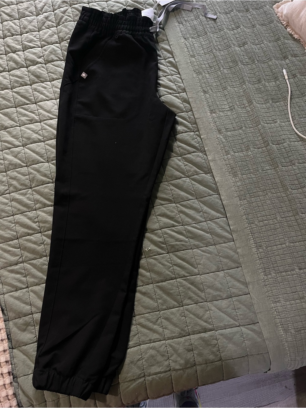 NWT FIGS Regina High Waisted Jogger Scrub Pants - Black Medium Petite MP
